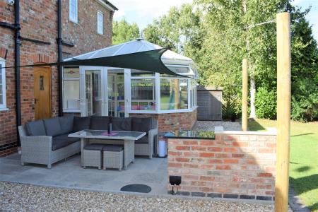 4 bedroom Detached house for sale in Owmby Lane, Market Rasen, LN7