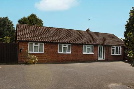 Main Street, Worlaby, DN20