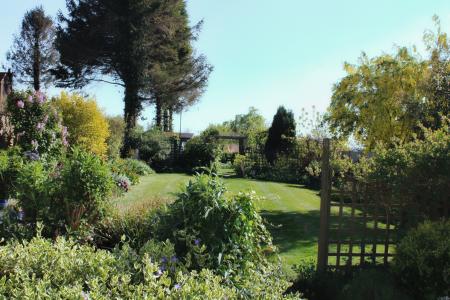 3 bedroom Cottage for sale in South Street, Barnetby, DN38