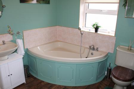 4 bedroom Semi-detached house for sale in Ash grove, Brigg, DN20