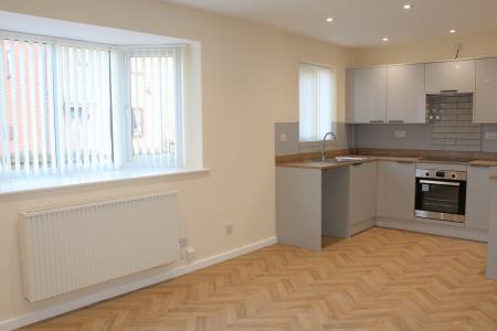 2 bedroom Semi-detached house for sale in Waters Edge, Scawby Brook, DN20