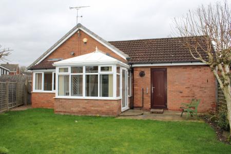 3 bedroom Bungalow for sale in Bakersfield, Wrawby, DN20