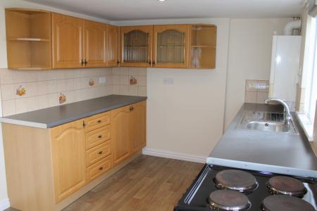 2 bedroom Terraced House for sale in The Green, Waddingham, DN21