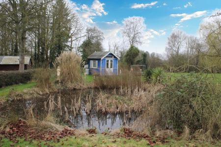 4 bedroom Detached house for sale in Brigg Road, South Kelsey, LN7