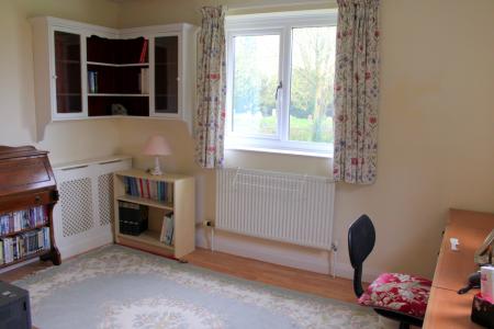 4 bedroom Detached house for sale in Brigg Road, South Kelsey, LN7