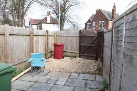 2 bedroom Terraced House to let in Albert Street, Brigg, DN20