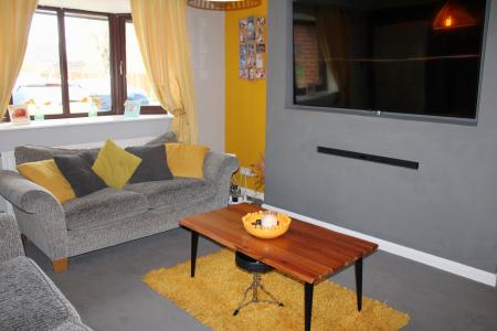 4 bedroom Semi-detached house for sale in Maple Close, Brigg, DN20