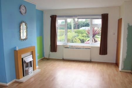 3 bedroom Semi-detached house for sale in Sturton Villas, Scawby, DN20