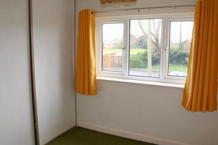 3 bedroom Semi-detached house for sale in Sturton Villas, Scawby, DN20