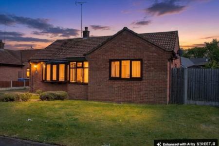 2 bedroom Bungalow for sale in Burghley Close, Market Rasen, LN7