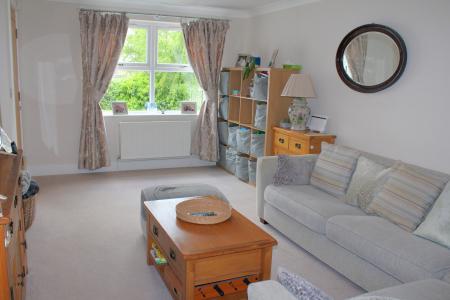 3 bedroom Terraced House for sale in Grammar School Road, Brigg, DN20