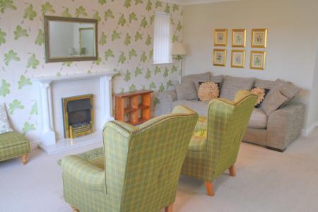 2 bedroom Bungalow for sale in Barley Close, Hibaldstow, DN20