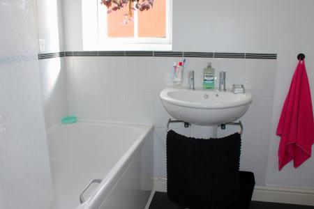 2 bedroom Terraced House for sale in Old School Close, Brigg, DN20