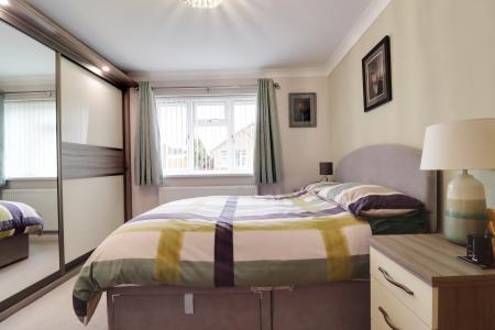 3 bedroom Bungalow for sale in Barley Close, Hibaldstow, DN20