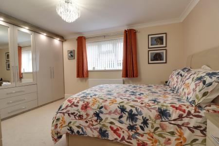 3 bedroom Bungalow for sale in Barley Close, Hibaldstow, DN20