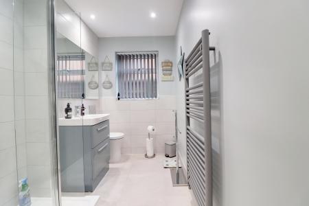 3 bedroom Bungalow for sale in Barley Close, Hibaldstow, DN20
