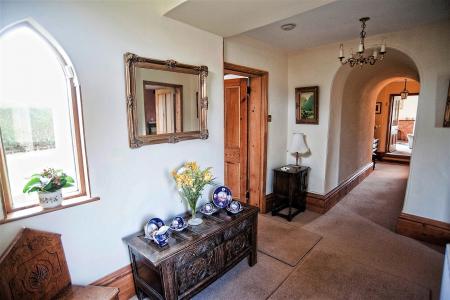 5 bedroom Detached house for sale in 1 Front Street, Elsham, DN20