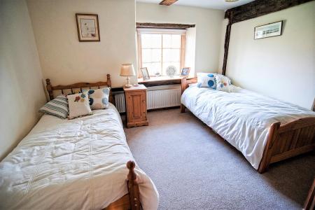 5 bedroom Detached house for sale in 1 Front Street, Elsham, DN20