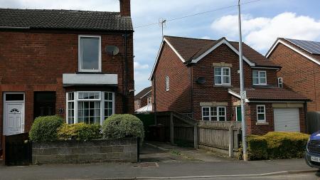 2 bedroom Terraced House to let in Glebe Road, Brigg, DN20