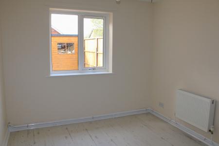 2 bedroom Semi-detached bungalow for sale in Mallard Drive, Caistor, LN7