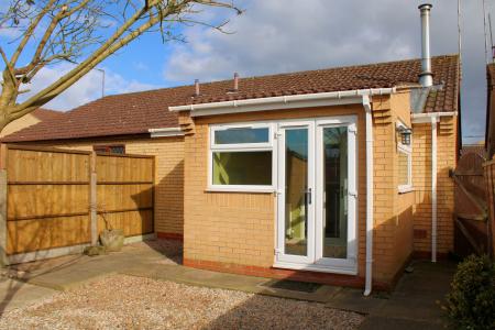 2 bedroom Semi-detached bungalow for sale in Mallard Drive, Caistor, LN7