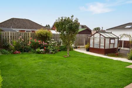 3 bedroom Detached bungalow for sale in Kennedy Close, Brigg, DN20