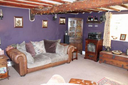 3 bedroom Detached house for sale in South Street, Barnetby, DN38