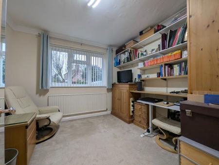 3 bedroom Detached bungalow for sale in Main Street, Worlaby, DN20