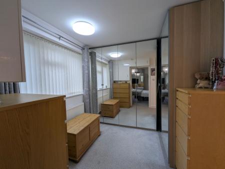 3 bedroom Detached bungalow for sale in Main Street, Worlaby, DN20