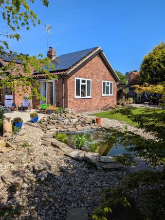 3 bedroom Detached bungalow for sale in Main Street, Worlaby, DN20