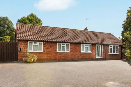 Main Street, Worlaby, DN20