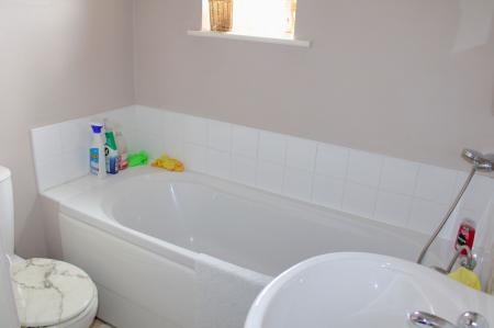 3 bedroom Semi-detached house for sale in Church Street, Kirton Lindsey, DN21