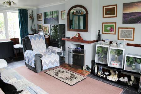 3 bedroom Semi-detached house for sale in Council Villas, Melton Ross, DN38