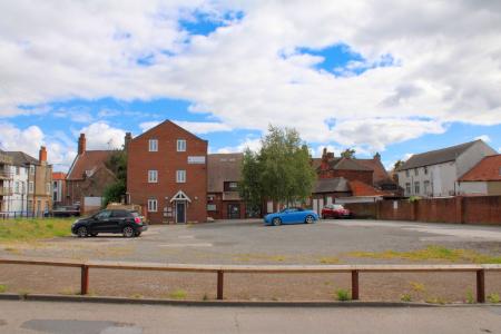 0 bedroom Property for sale in Springs Way, Brigg, DN20