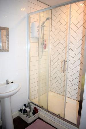 4 bedroom Detached house for sale in Plough Hill, Caistor, LN7