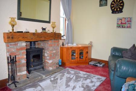 4 bedroom Detached house for sale in Barrowling Farm, Carr Road, North Kelsey, Market Rasen, LN7 6LG