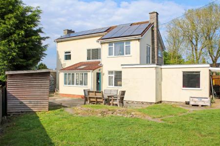 3 bedroom Detached house for sale in Grange Lane, North Kelsey, LN7
