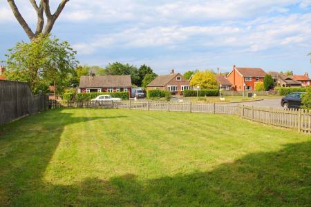3 bedroom Detached house for sale in Grange Lane, North Kelsey, LN7