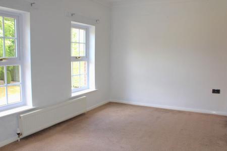 5 bedroom Detached house for sale in Kirton Road, Greetwell, DN20