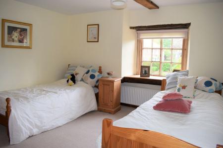 5 bedroom Detached house for sale in Front Street, Elsham, DN20