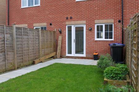 2 bedroom Terraced House for sale in Constantine Close, Caistor, LN7