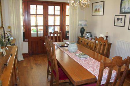 3 bedroom Detached house for sale in Fox Covert, Hibaldstow, DN20