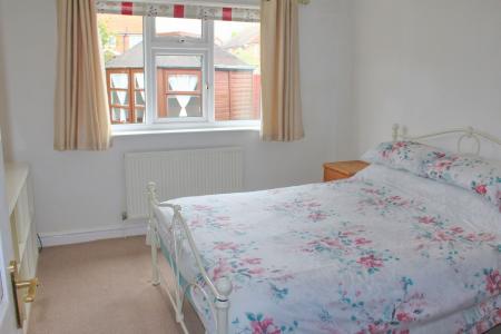 2 bedroom Detached bungalow for sale in Barley Close, Hibaldstow, DN20