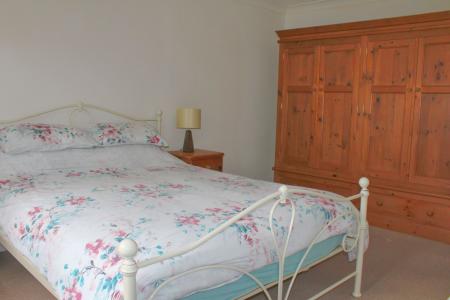 2 bedroom Detached bungalow for sale in Barley Close, Hibaldstow, DN20