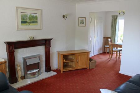 3 bedroom Semi-detached house for sale in Maple Close, Brigg, DN20