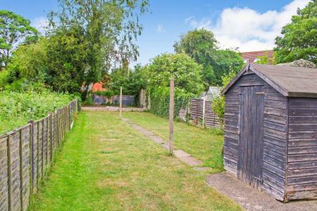 3 bedroom Semi-detached house for sale in Mill Lane, Broughton, DN20
