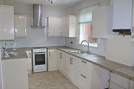 3 bedroom Semi-detached house for sale in Mill Lane, Broughton, DN20