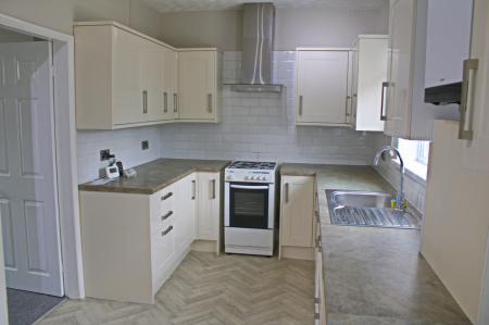 3 bedroom Semi-detached house for sale in Mill Lane, Broughton, DN20
