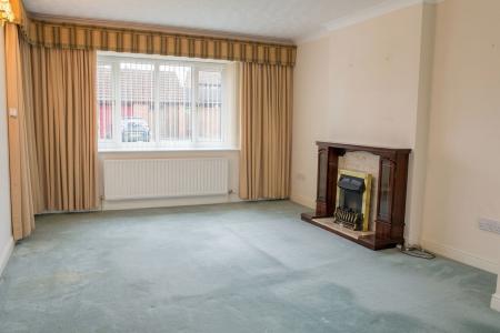3 bedroom Detached bungalow for sale in Bakersfield, Wrawby, DN20