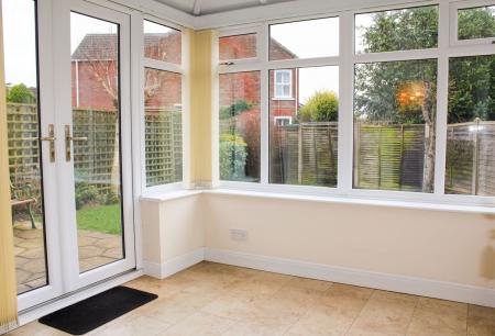 3 bedroom Detached bungalow for sale in Bakersfield, Wrawby, DN20